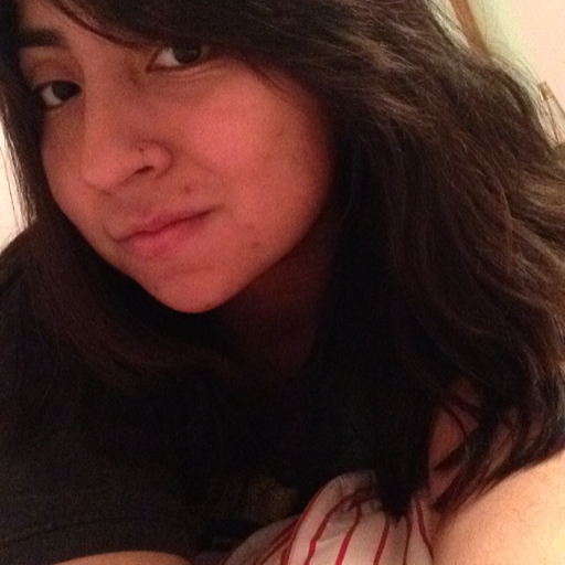 dimpleforyourthoughts:  i just want a boy who touches me distractedly