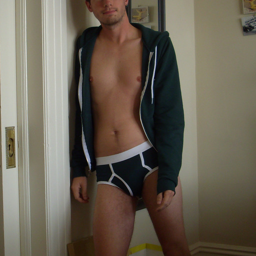bossyboys:  voun75:  Raiddbar  wow … i um … need a change