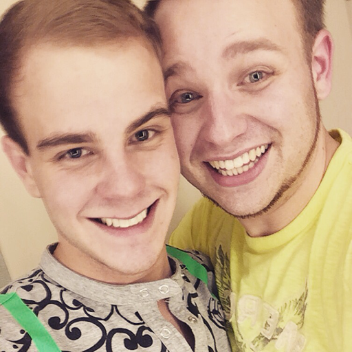 gaysmokeice:  quitealatebloomer666:  massive-explosion:  So me