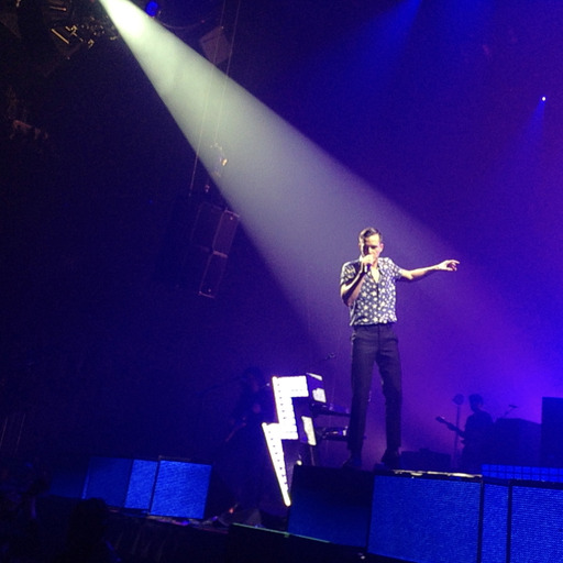 petiteadele:  the-battle-is-won:  The Killers Live from Barclays