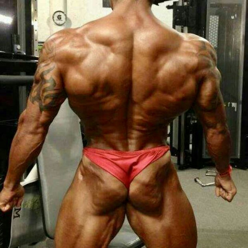 pervguyinla:musclemenrider:.