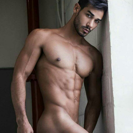 myhotpapi:  http://myhotpapi.tumblr.com/archive   That’s