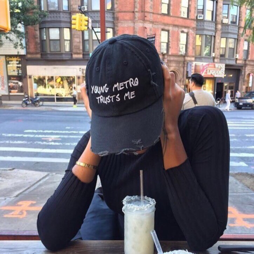 trashypunkers: Things I Need good skin $$$$$ a tall boy that