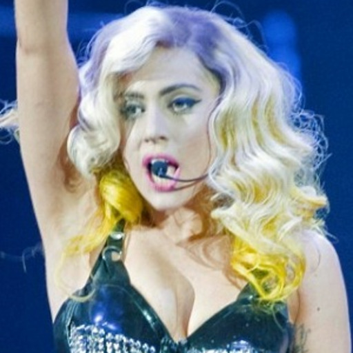 artpoop:  alexmanuel-sims:  OMGAGA! <3 That green hair is
