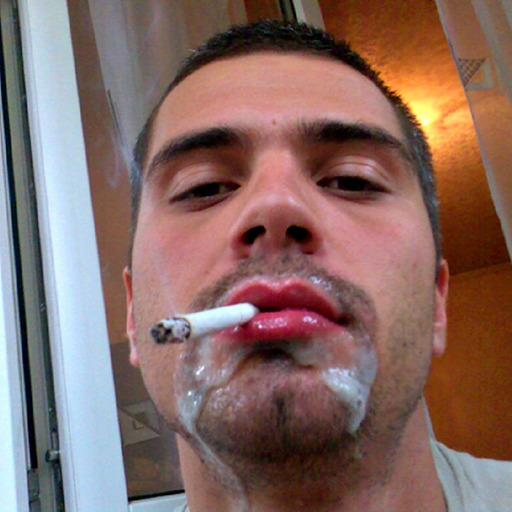 mecdusud:  morning suck. My friend sucked my dick this morning