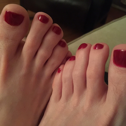 ilovestinkyfeet: