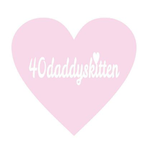 40daddyskitten:  People: “ew, calling your boyfriend daddy