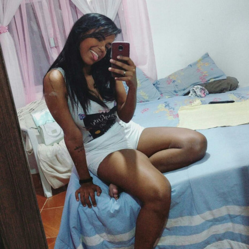 Ele é dela. Ela é dele. Esse Tumblr é meu. E eu sou da minha