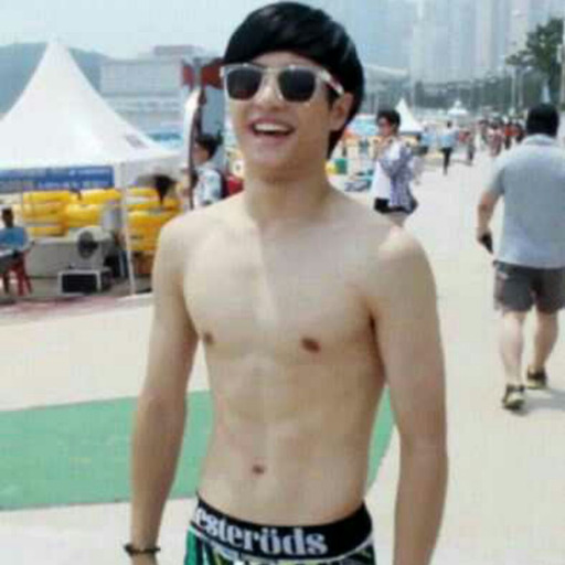 ssesse12: koreangay-gay:   sibalsesxhagosipu:   taiwanmale: 蛙兵軍屌噴泉