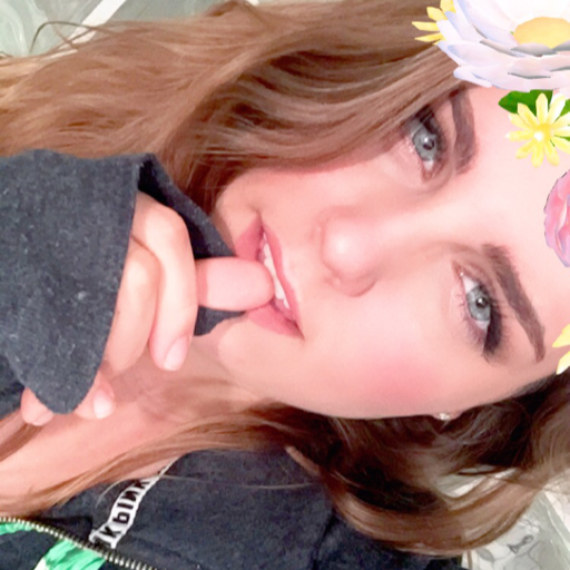 polarage:  I love boys that call me princess while we’re doing