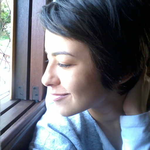 Alucina, Luanna.