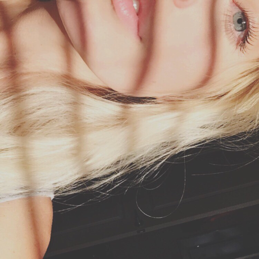 ॐ