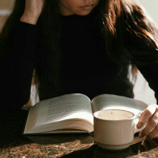 bxttercoffe:  Es triste porque siempre supe que algún día me