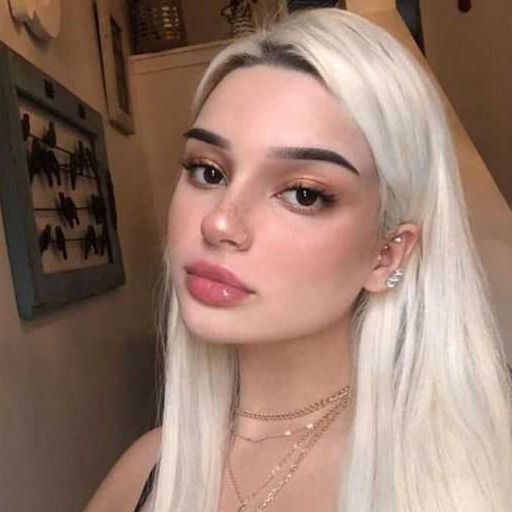 LA VIE EST BELLE