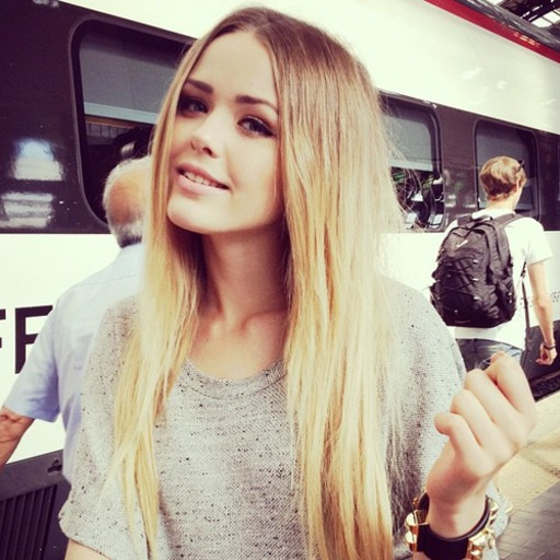 first 5 reblogs, 1 solo will gain, mbf aphrosydite, no likes!