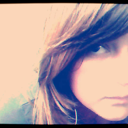 REBLOG IF I CAN BE YOUR FRIEND.