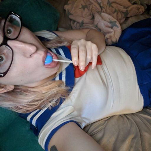 Sarah's Little Place (Contains NSFW Stuff⊙︿⊙ )