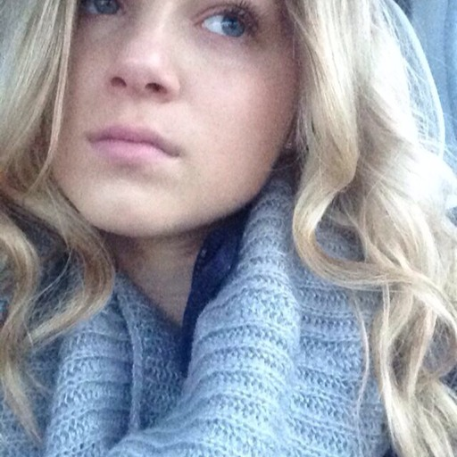 itsbrittanybitccch:  why do I have such a thing for blondes