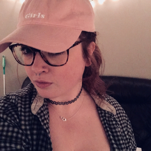 randomologie:  cocaineteas:  Me and my hunty doing cardio…