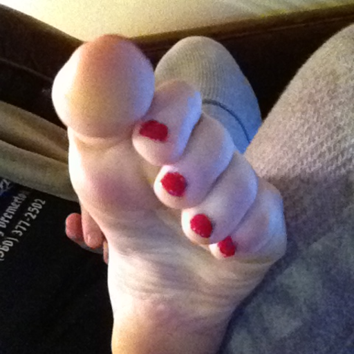 feet-eet-eet:  Viola! 