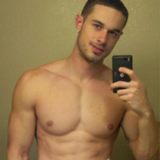 like-em-str8:  Here is more of that sexy bi latin dude getting