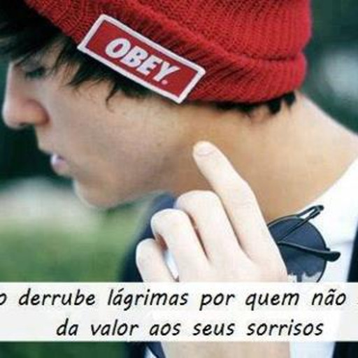 Pessoas idiotas, opiniões idiotas. 