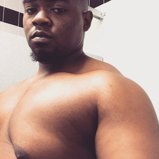 footballandrainbows:  blneberrypie:  He ate my warm apple pie