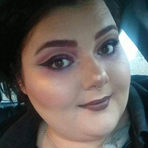 all-hope-is-lost-here:  fl0werr-child:  I wish I had girlfriends