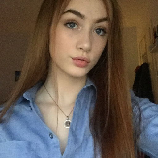 girlschasinggirls: straightgirls: this doesn’t fit my blog