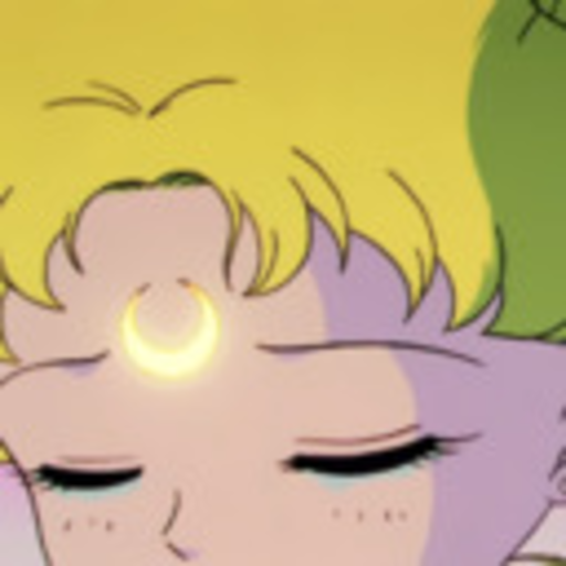 victorianburrito: intoasylum:  as a kid: now:    LISTEN 