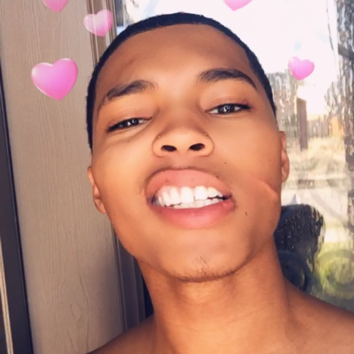 nasbnasty:  officialohmyblogged:  Beanie | 19  (A guy that @yourniqqasdick3
