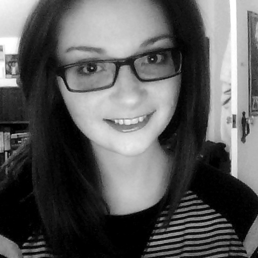 harmonys-hell:  for halloween i’m gonna be an ugly teenager