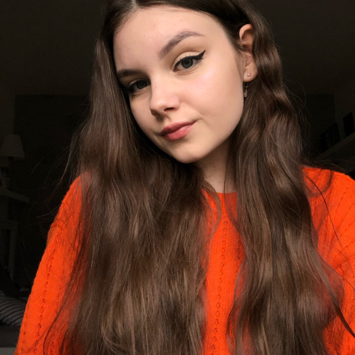 aesthetewow:  im tired, can i kiss you 