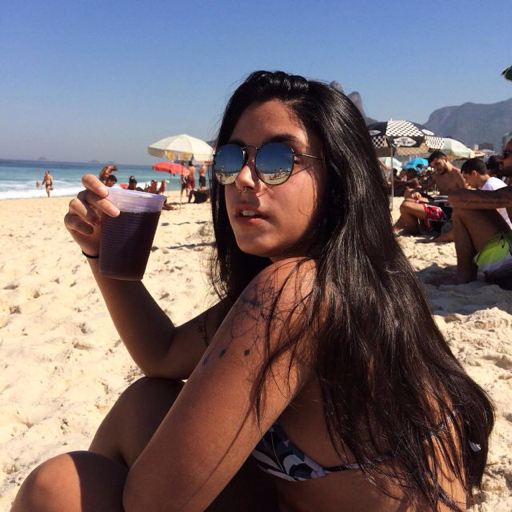 Desejo a todos paz, amor e muita sacanagem.