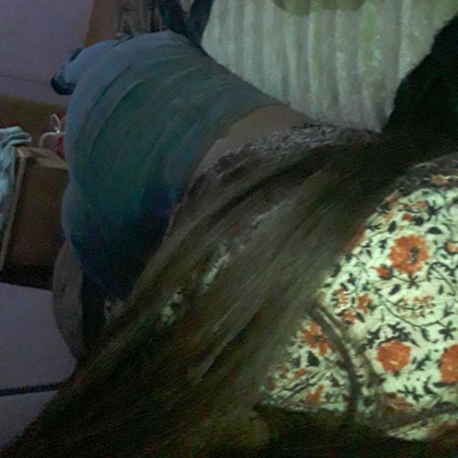 damngirlblr: Ven , tiremos.