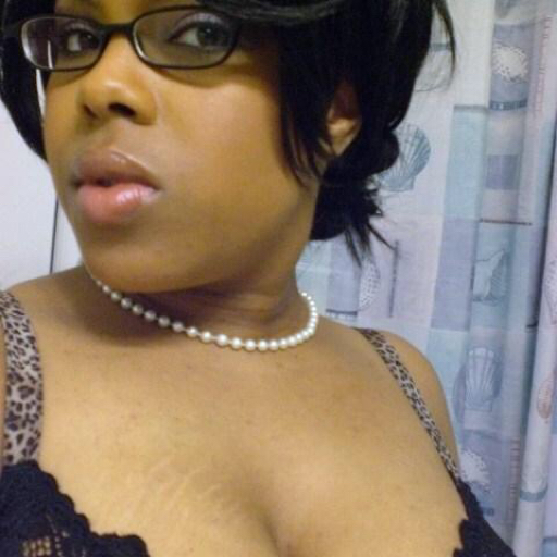 funbaggs:  thickestbombshell:  Heya babes? Who wants to donate