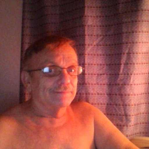 whitford9:  endo69:  markymarklxix:  corbeauxtube:  Hot twink