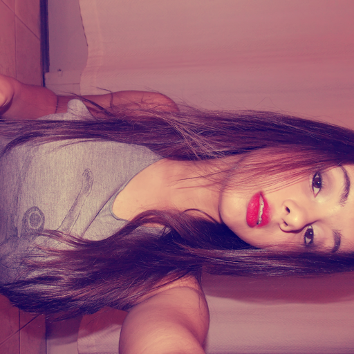 Vou te beijar, te morder e sorrir entre os beijos. Porque além