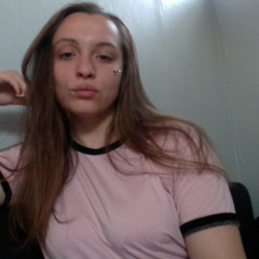 reblog if you're high, horny, or hungry right now.