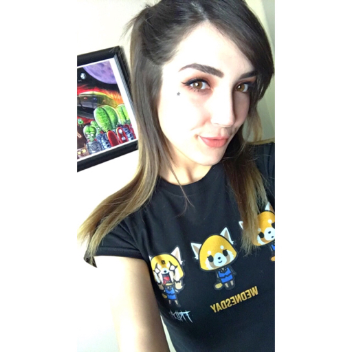 queenstravelingdarling: tinylamp:   Smfh 