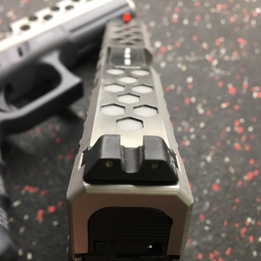 mccprincess:  evolutionofthear15:  Gunblr, and other pro gun