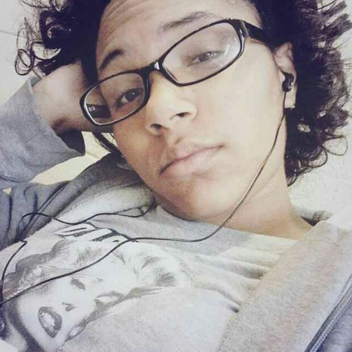ebonycameltoelove:  👀👅👅💕💕💕😩😩😩
