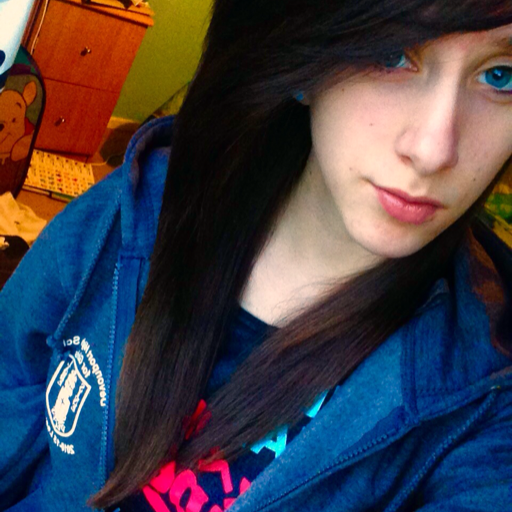 shutupaubrey:  i hate getting close to people because then they