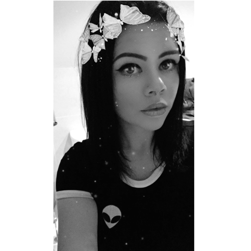 Reblog if you are a tattoo or porn blog.