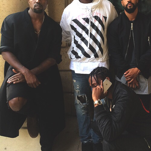 bigdickbandittt:  Houston who gonna help me next. Reblog if in