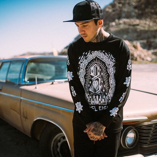 fuckyeahtonyperry:  peircethemenofthehorizon:  fuckyeahtonyperry: