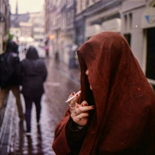 wnq-quotes:  “You are born alone. You die alone. The value