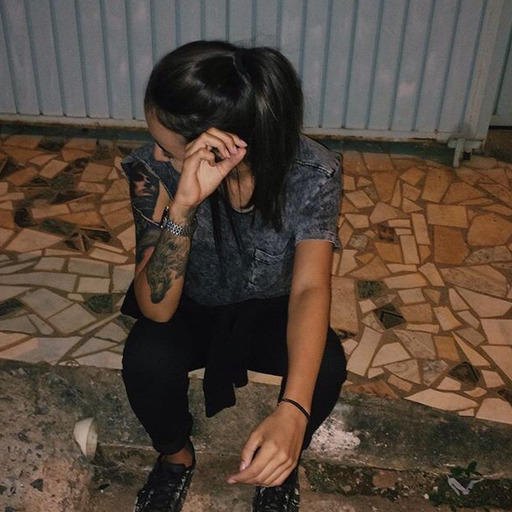 meu povo deixem de se incomodar com a vida dos outros, vao trepar