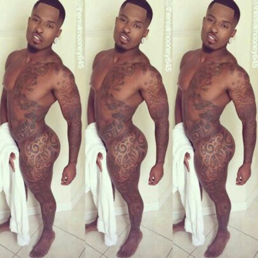 lightskinnedboys:  pat it