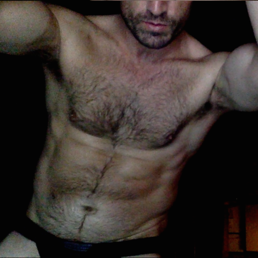 pnpversmetropig:  pervymcslamsalot:  So…here’s a little video